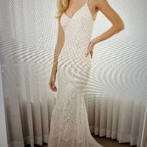 New! Lulus Flynn Lace Maxi Dress